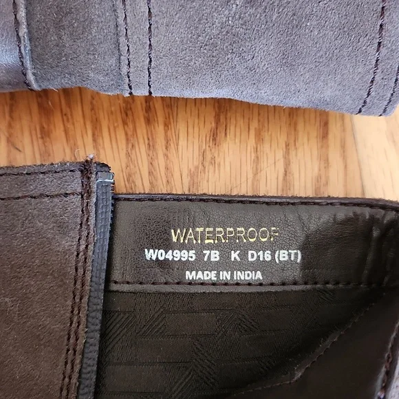 Cole Haan Waterproof Brown Suede Leather Boots / Booties Size 7 - Picture 3 of 9